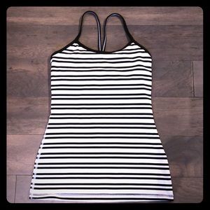 lulu: Power Y Tank - luon fabric + built-in bra